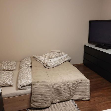 Apartament Lodz Appartamento Esterno foto